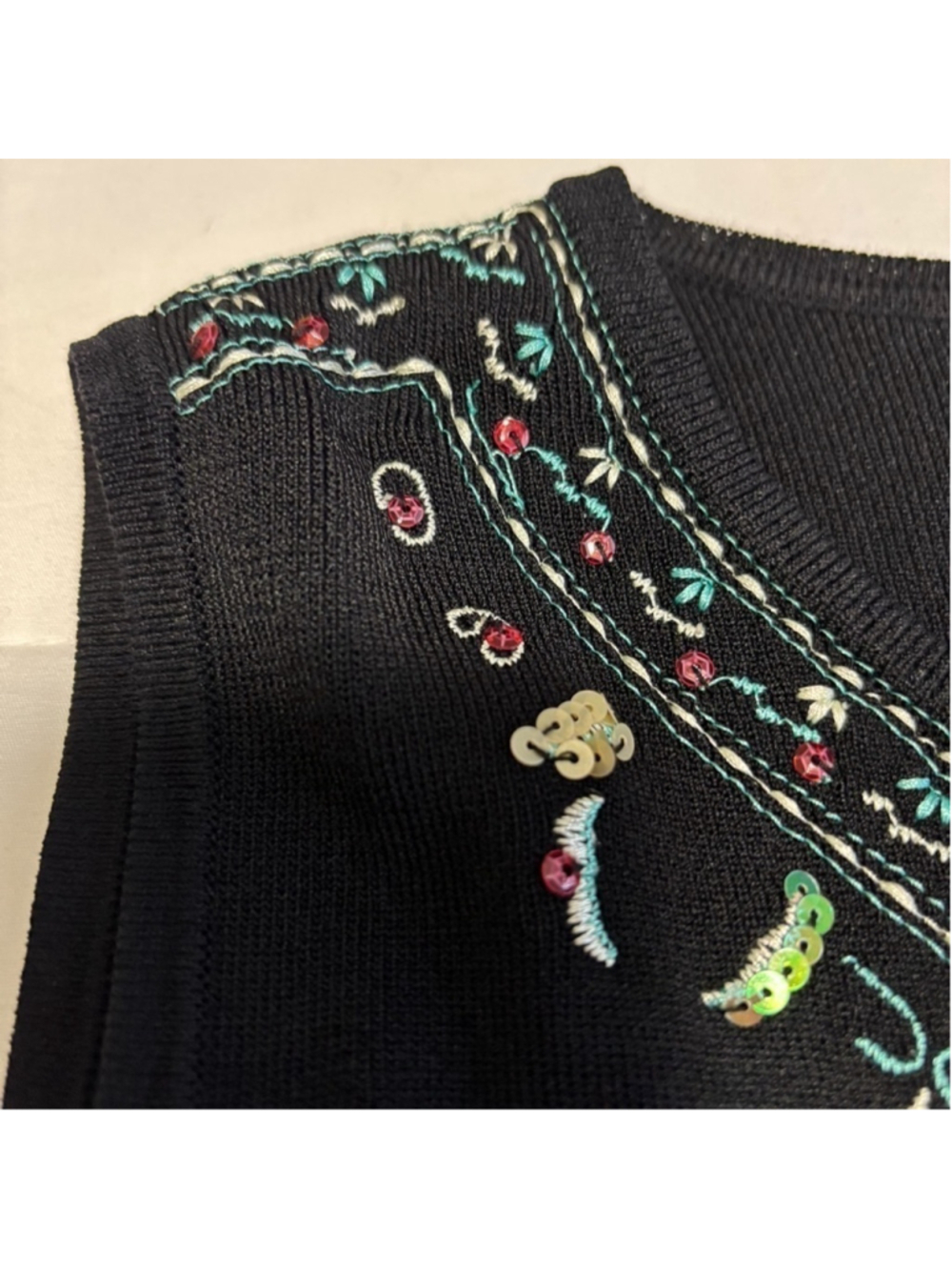 VINTAGE JOSEPH A INTRICATELY DESIGNED BLACK TOP RARE FIND CLASSICALLY DONE BLING - Picture 4 of 9